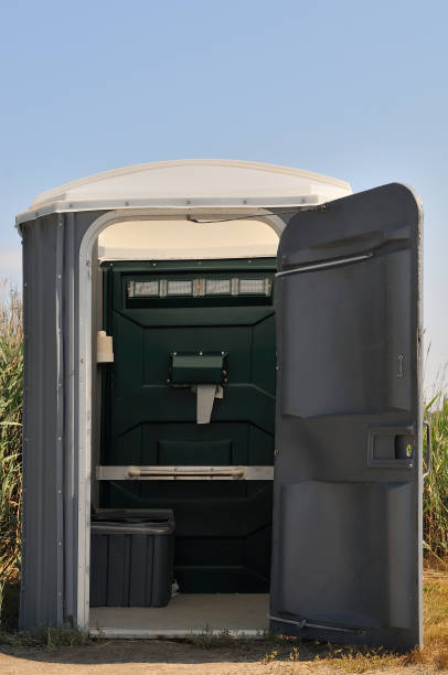 Best Affordable portable toilet rental  in Cedarville, OH